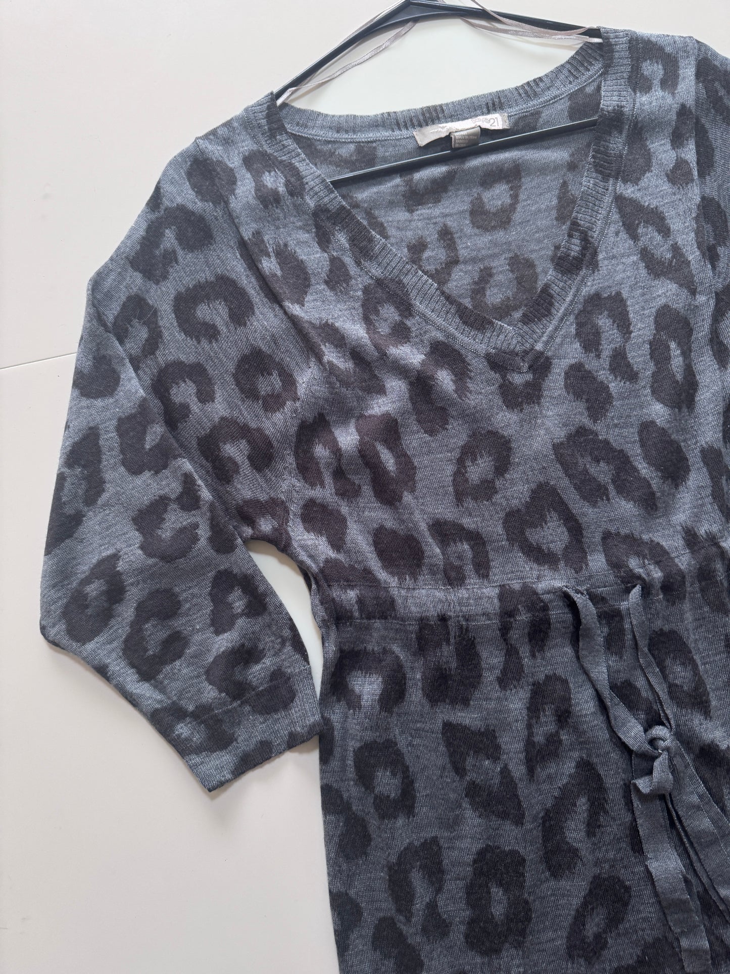 Vestido tejido estampado animal print, Talla M, Mujer, Love 21