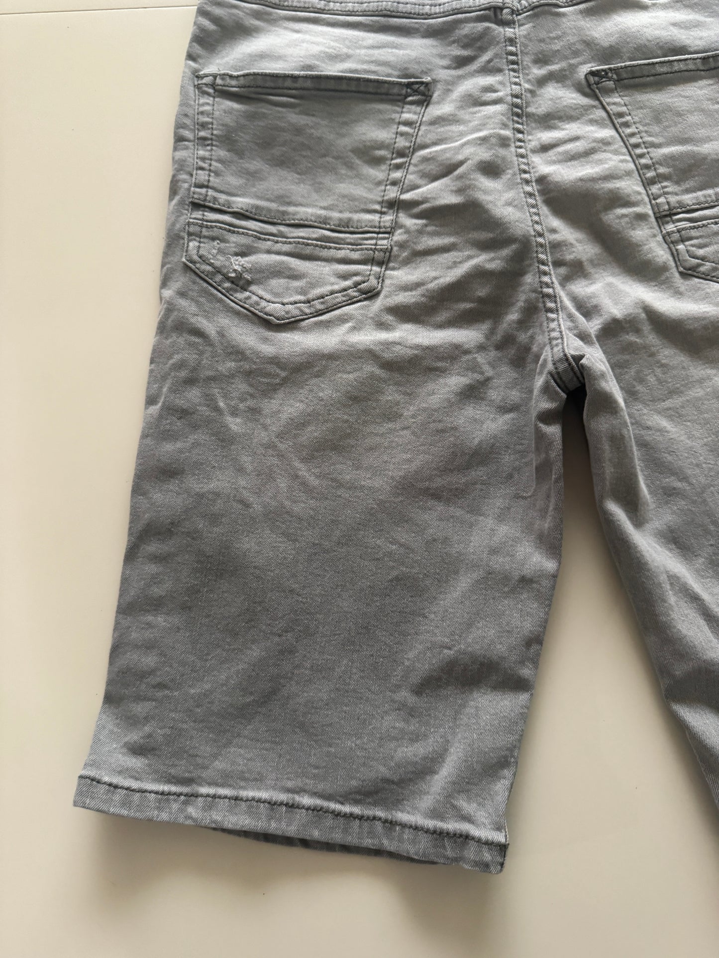 Shorts mezclilla grises, Talla 30W, Springfield, Hombre