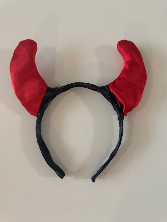 Diadema de diablillo
