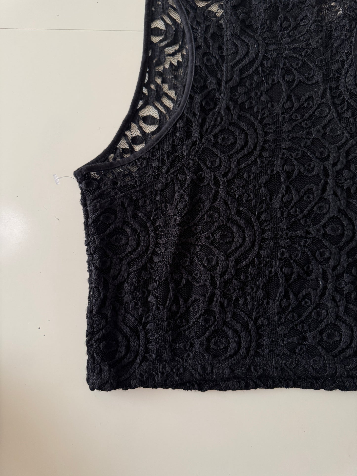 Crop top negro de encaje, Talla M, Mujer, Forever 21