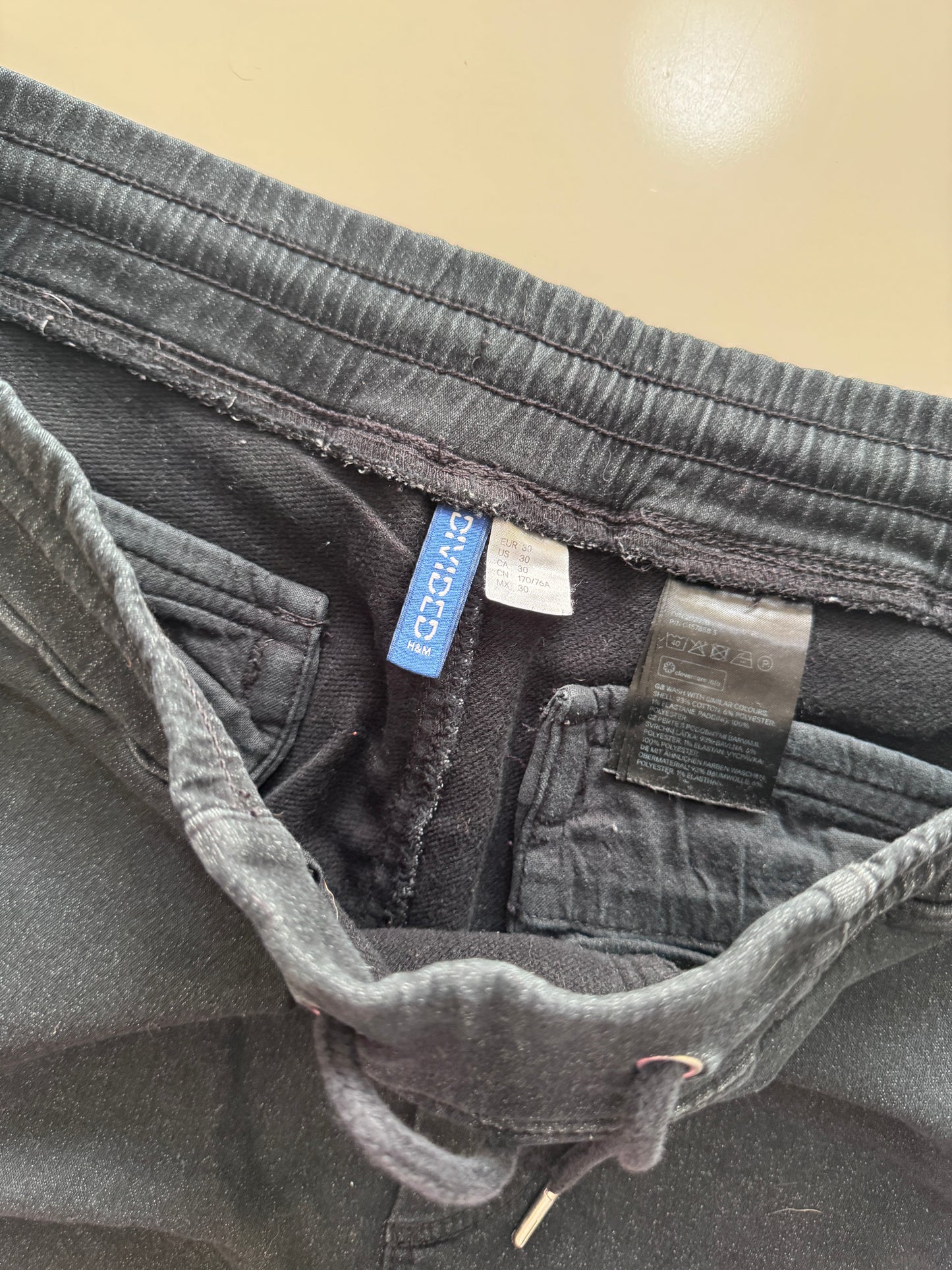 Joggers negros, Talla 30, Hombre, Divided