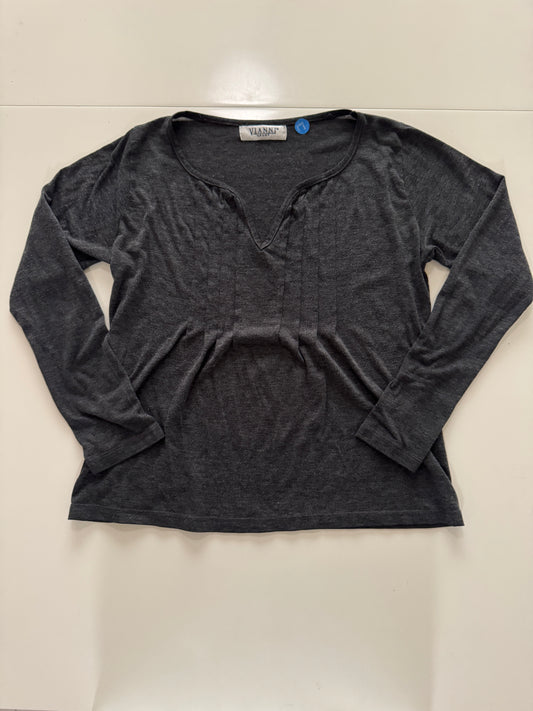 Playera gris, Talla 14 niña