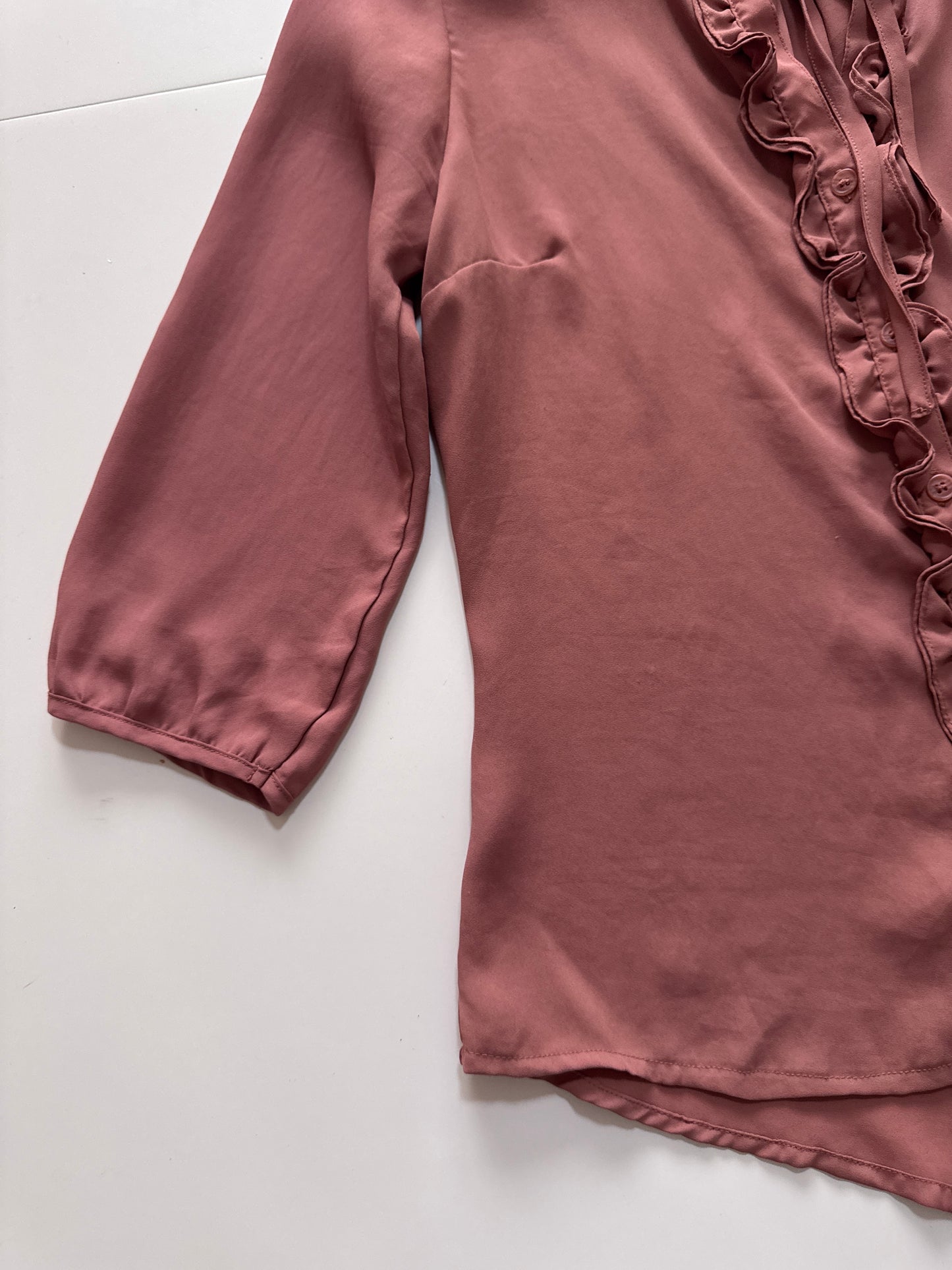 Blusa con holanes en pie de botones, Talla M, Mujer, Forever 21