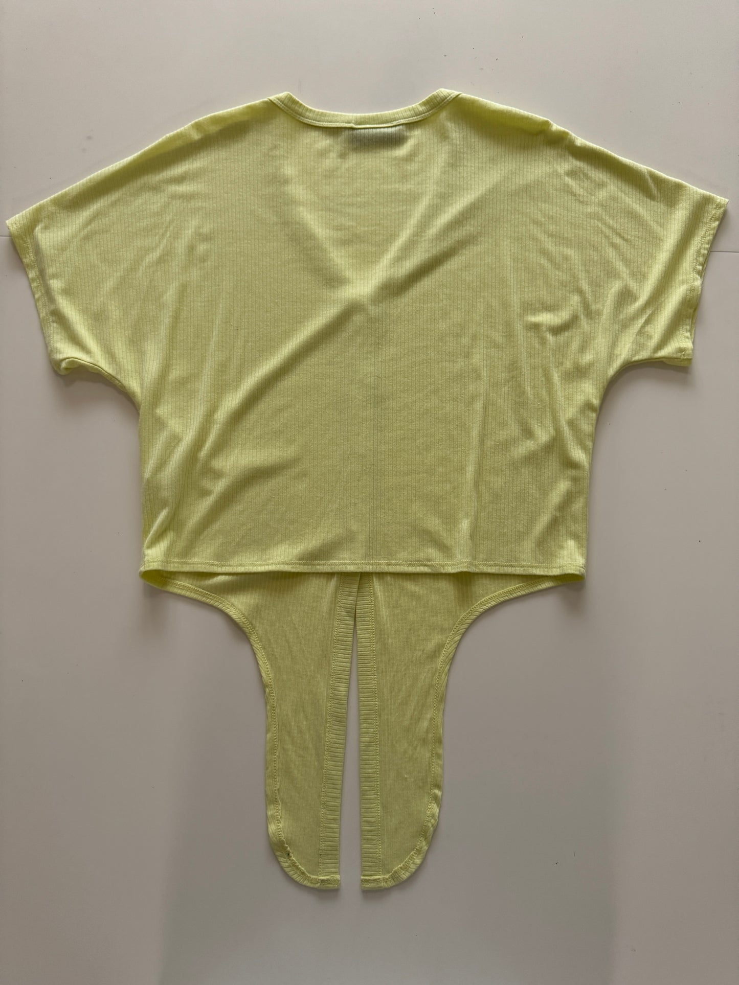 Playera amarilla oversized, Talla M, Mujer