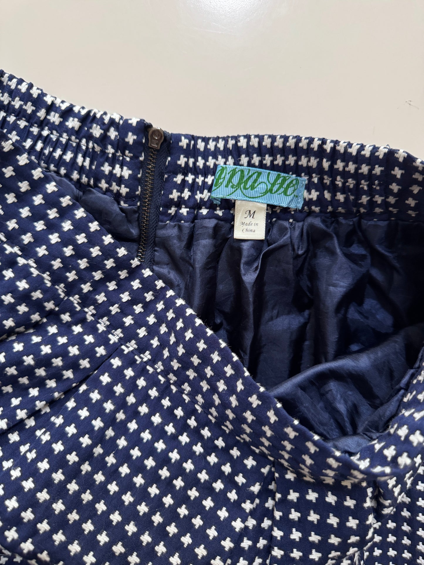 Falda azul marino, Talla M, Mujer