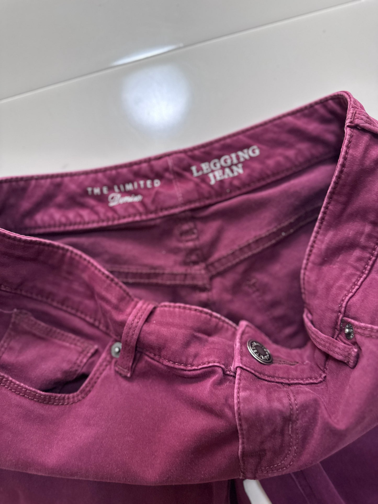 Skinny jeans vino, Talla 0 Petite, Mujer, The limited