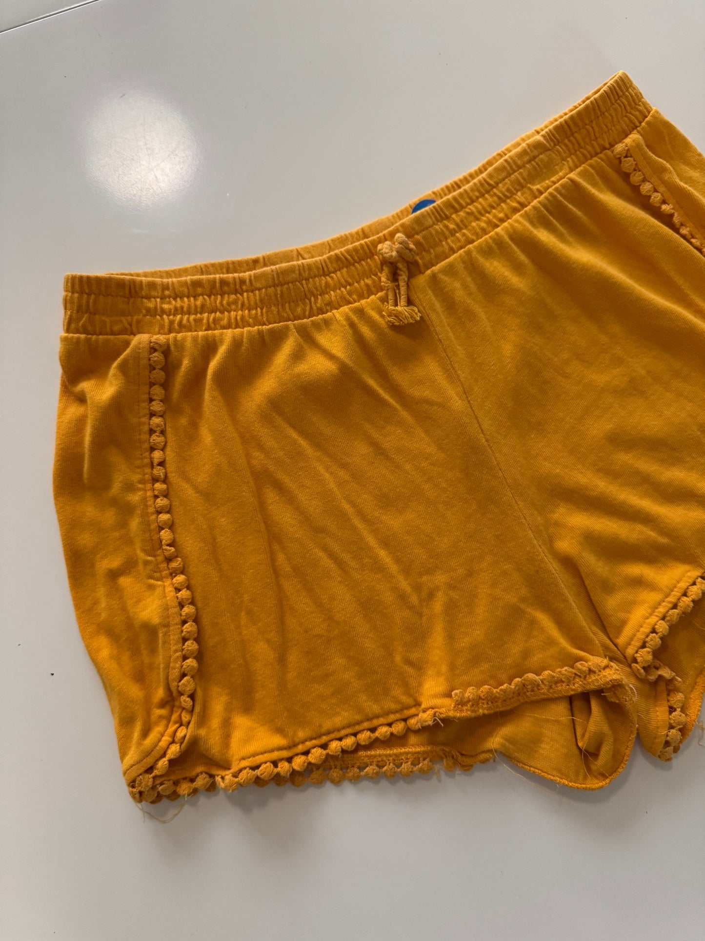 Short Amarillo, Talla 10 niña, Zara Girls
