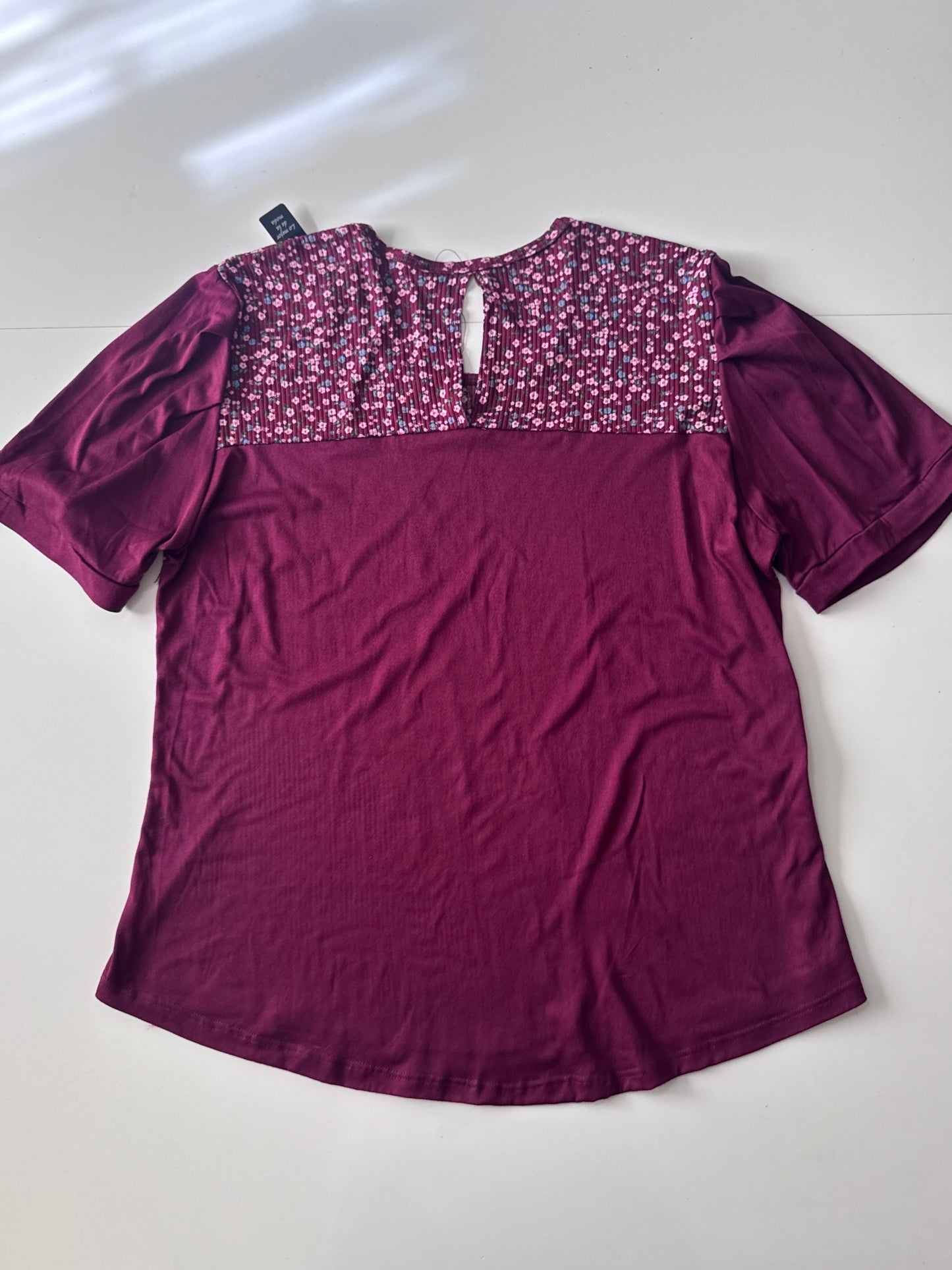 Playera estampada guinda, Talla M/L, Mujer, Creaciones HR