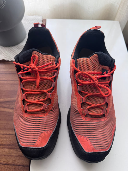 Tenis tracking naranja con negro, Talla 11 Usa, 9Mx, Hombre, Adidas