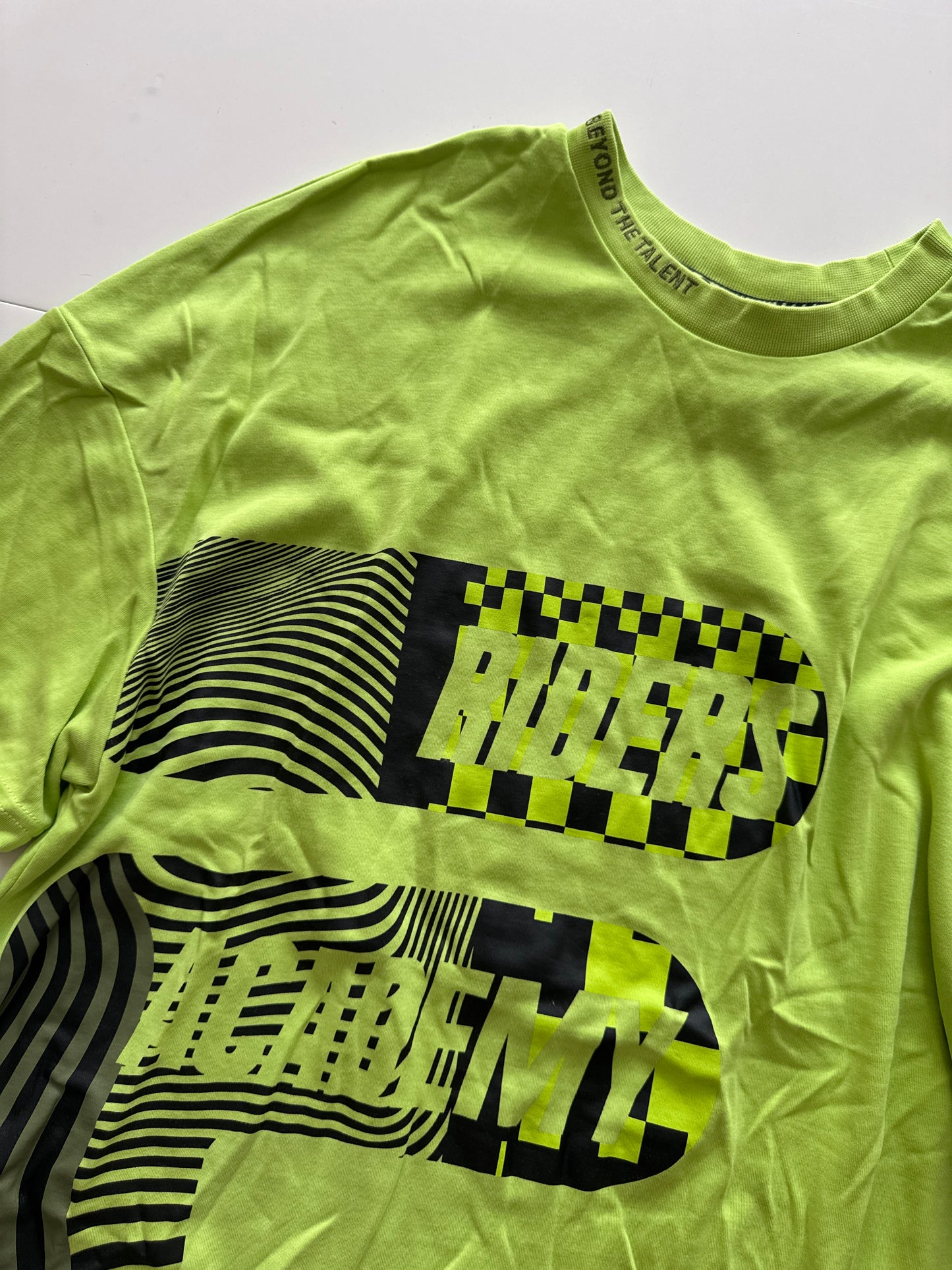 Playera verde limon estampada, Talla S, Hombre, Fila