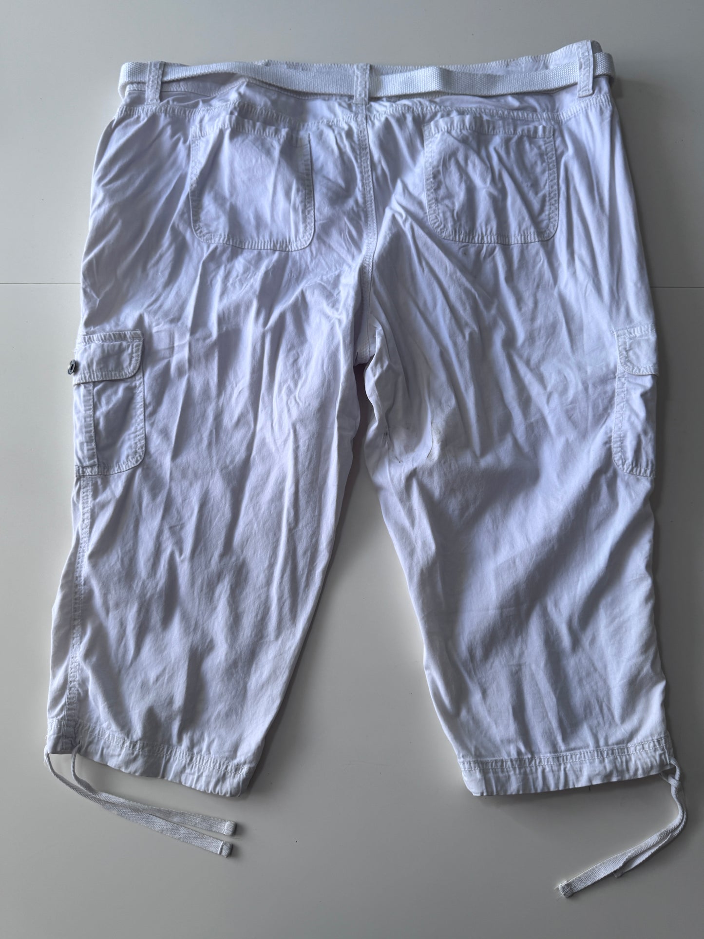 Pantalones capri blancos, Talla 18, 2XL, Mujer, Faded Glory