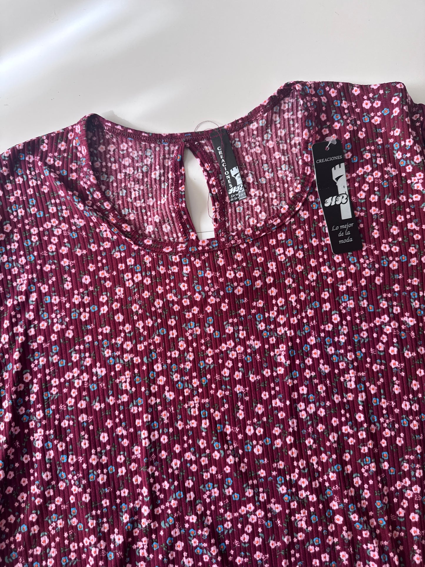 Playera estampada guinda, Talla M/L, Mujer, Creaciones HR