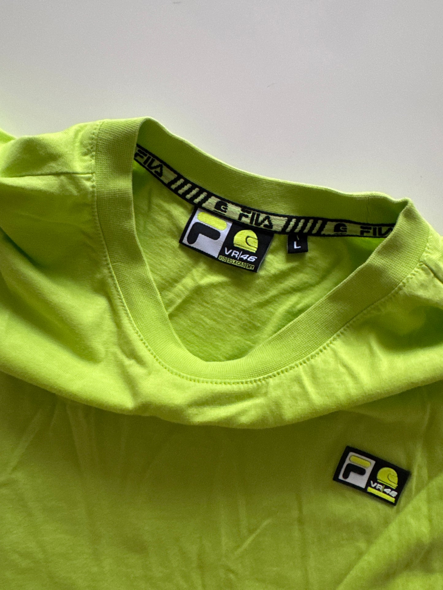 Playera deportiva verde limon, Talla L, Hombre, Fila
