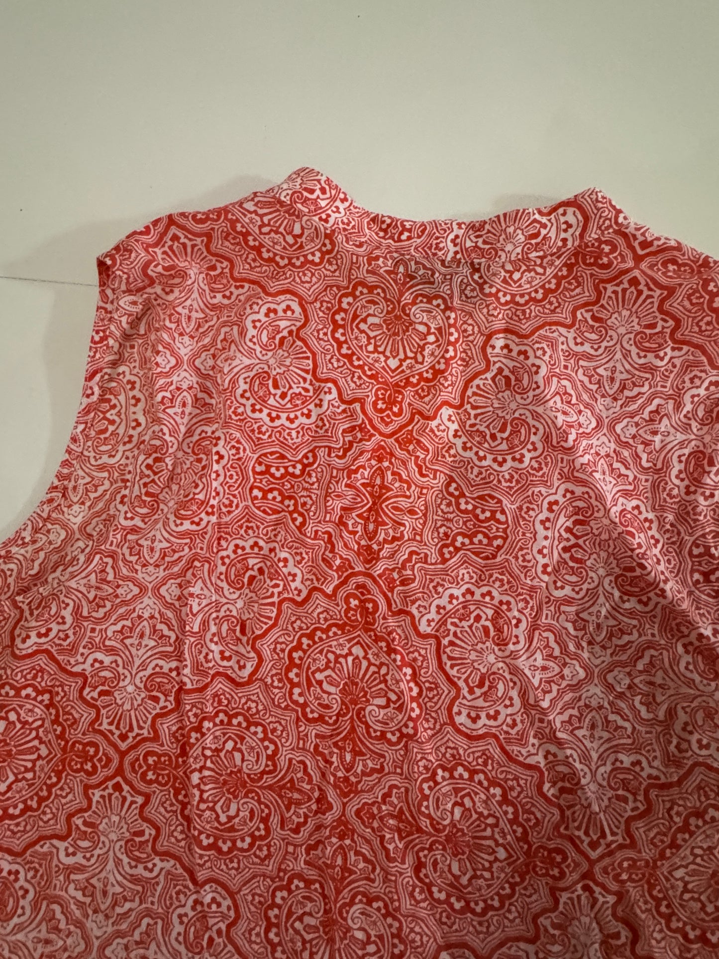 Camisa naranja estampada con alforzas, sin mangas, Talla M, Mujer