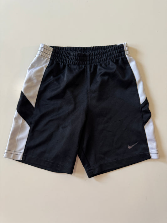 Shorts deportivos negros, Talla 3 años, Niño, Nike