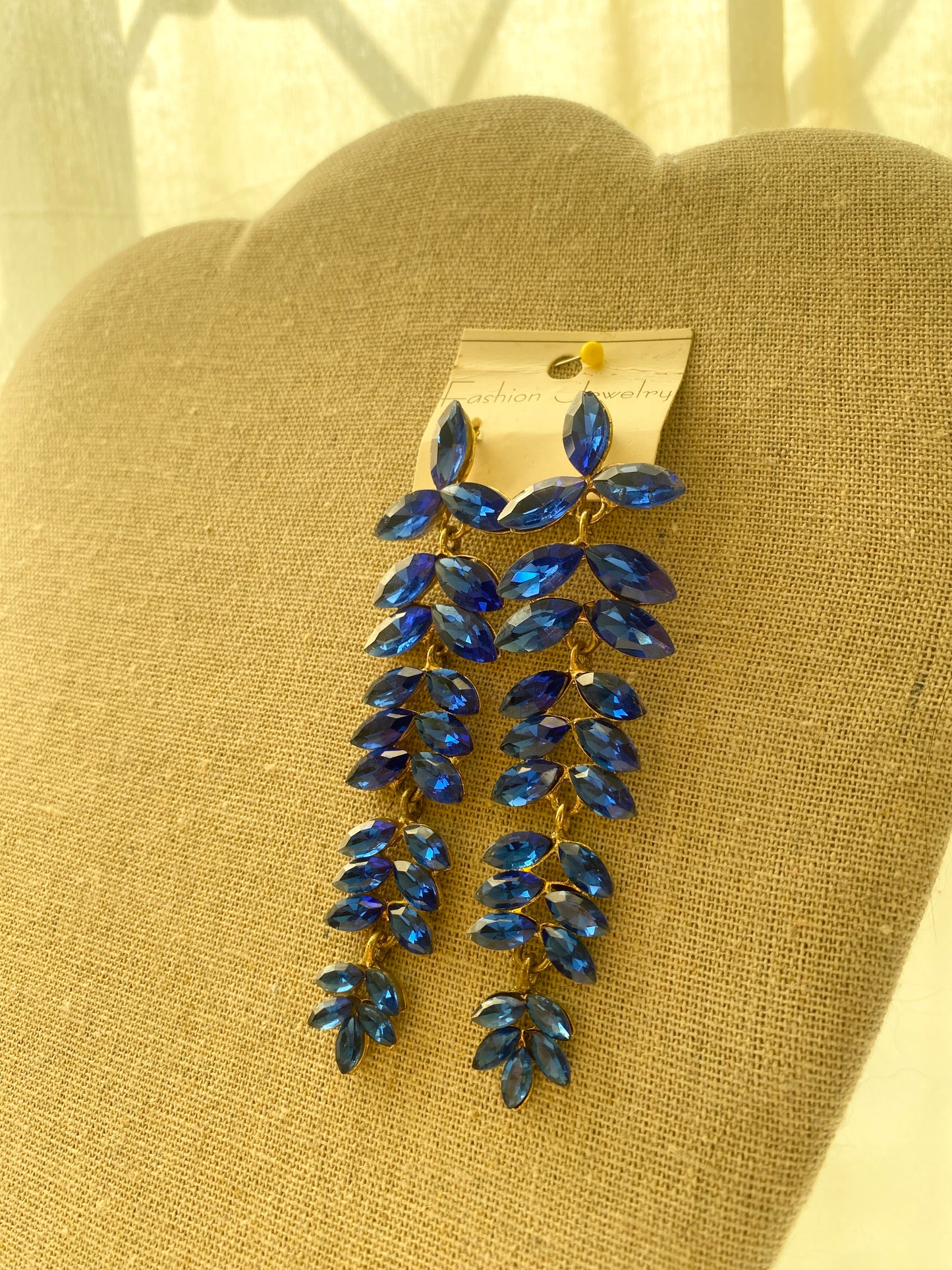 Aretes colgantes azules