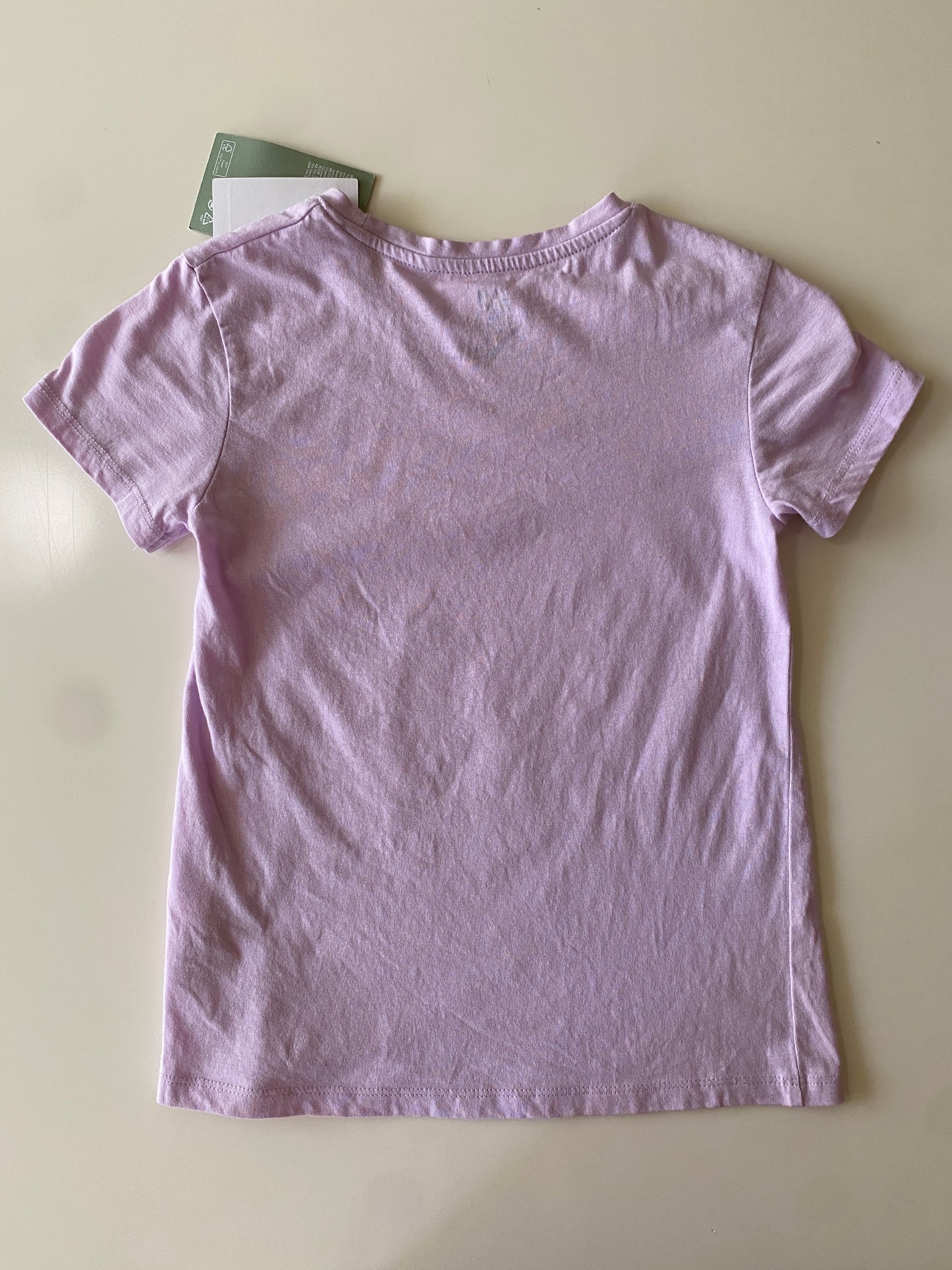 Playera con arcoiris, Talla 6-8A, Niña