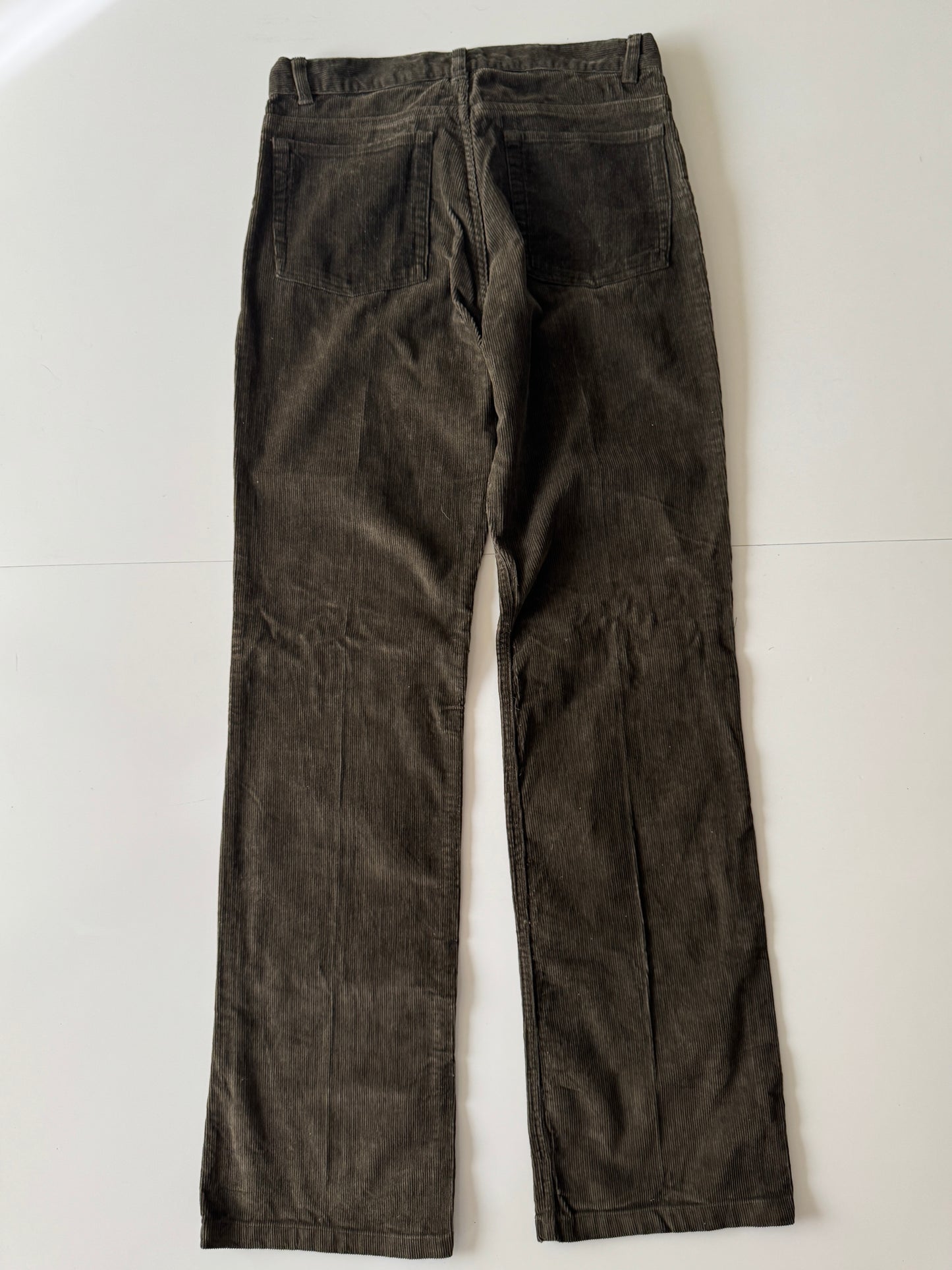 Pantalones cafes de corduroy, Talla 30Mx, 8Usa, Mujer, Zara Basic