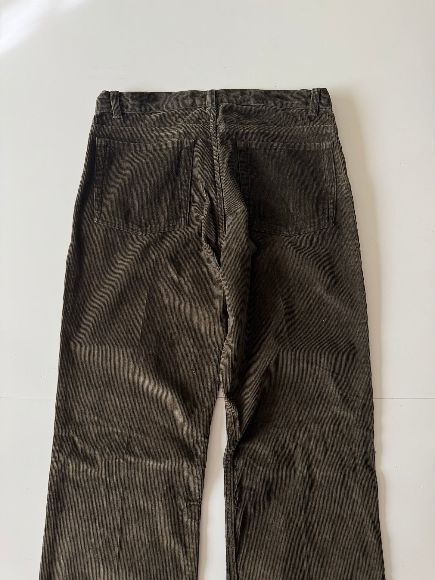 Pantalones cafes de corduroy, Talla 30Mx, 8Usa, Mujer, Zara Basic