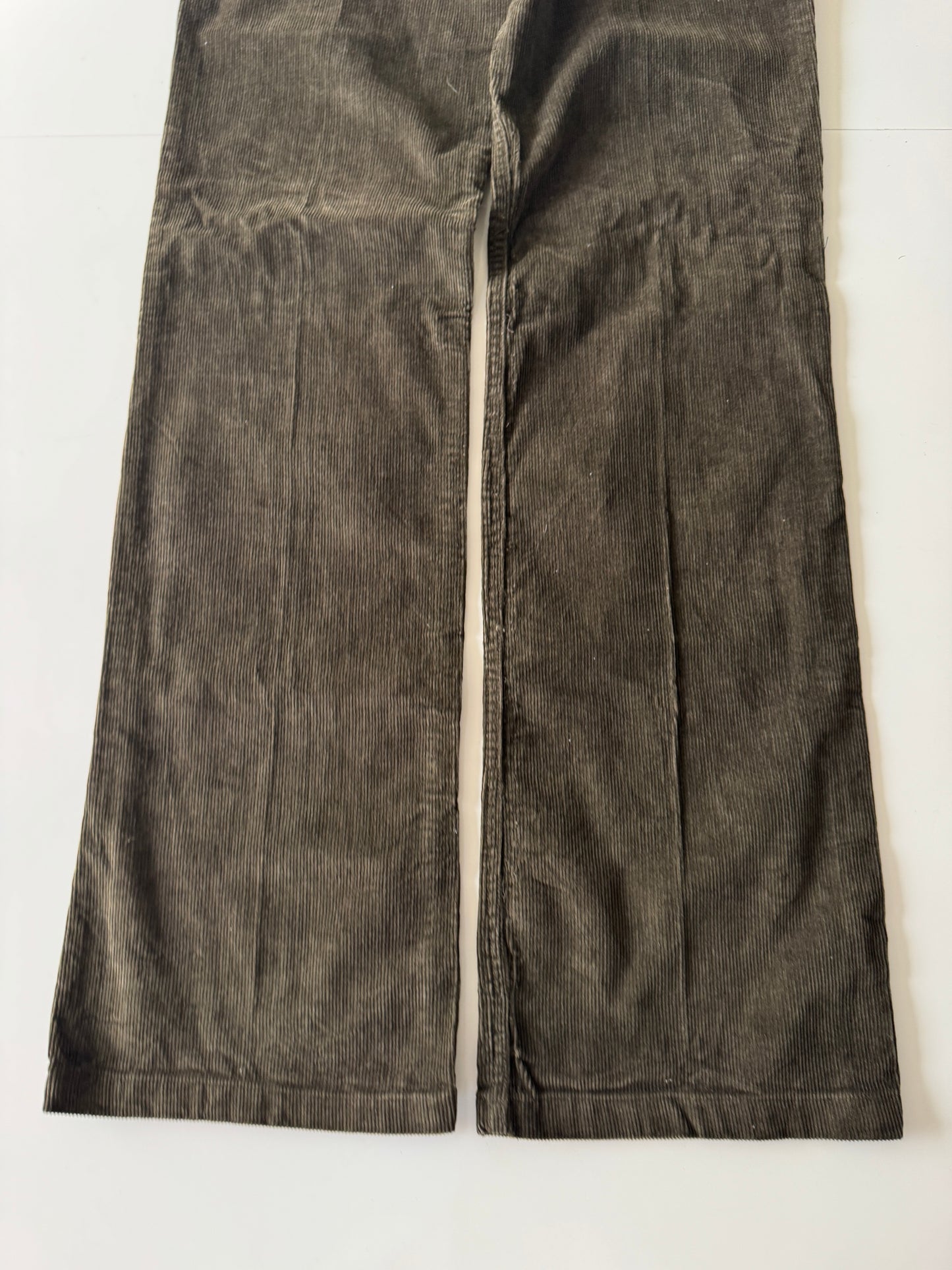 Pantalones cafes de corduroy, Talla 30Mx, 8Usa, Mujer, Zara Basic