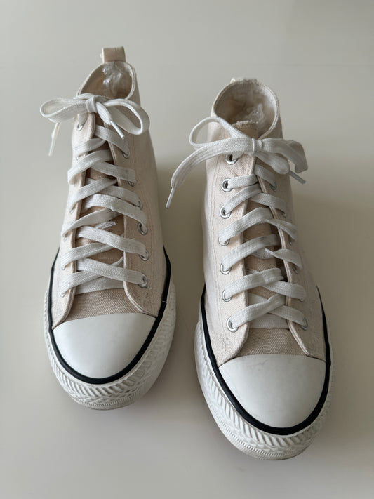 Tenis blancos de botin, Talla 26Mx, Mujer