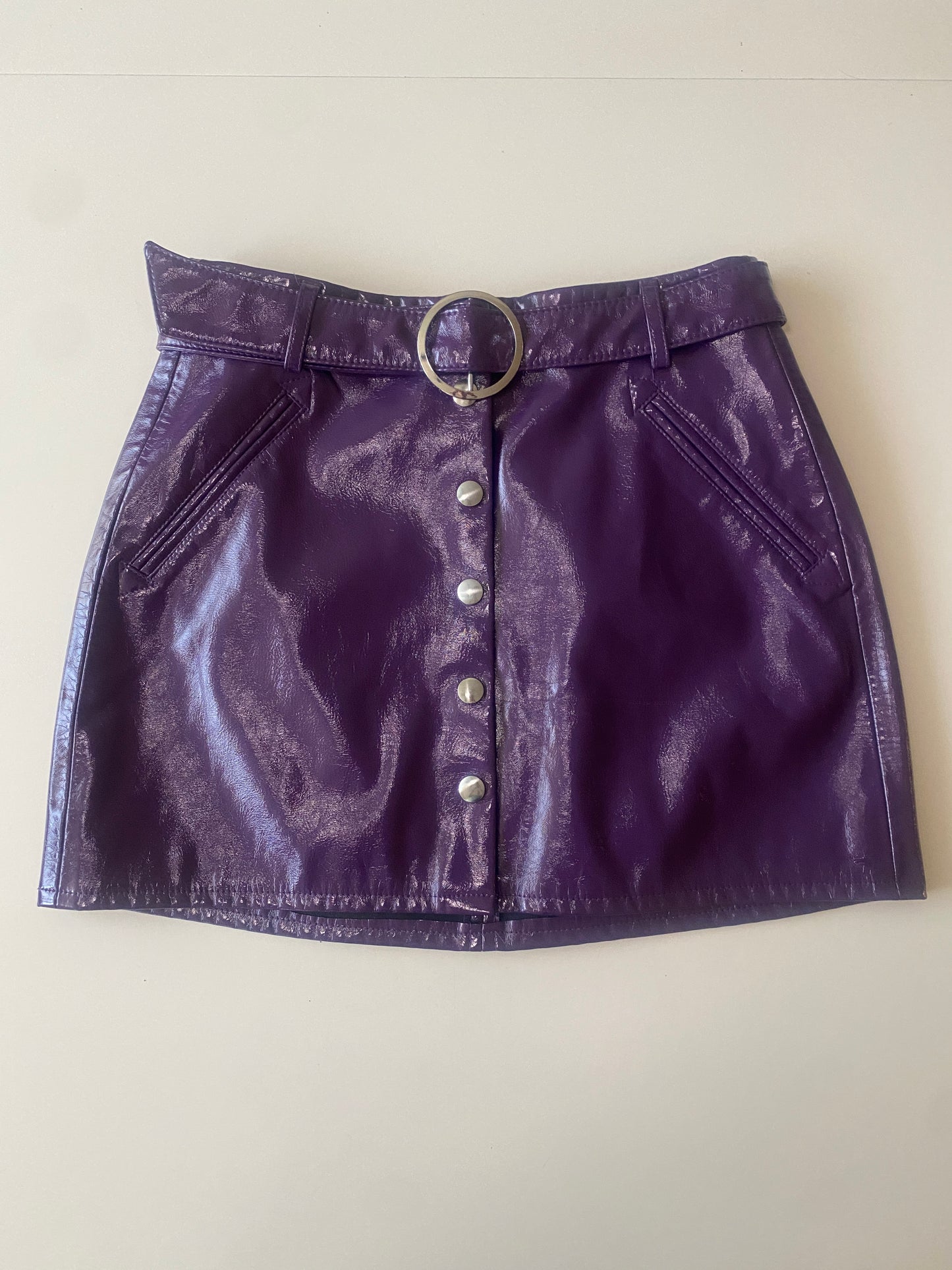 Mini falda de vinipiel morada, Talla S, Mujer