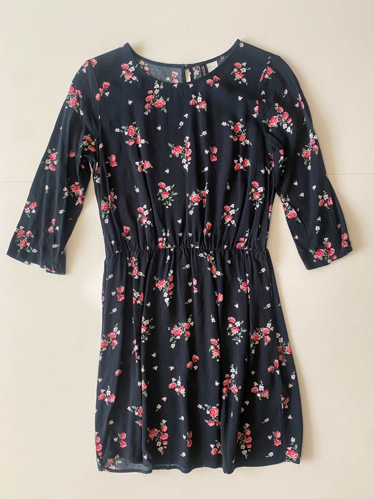 Vestido negro estampado flores, Talla 6, S, Mujer