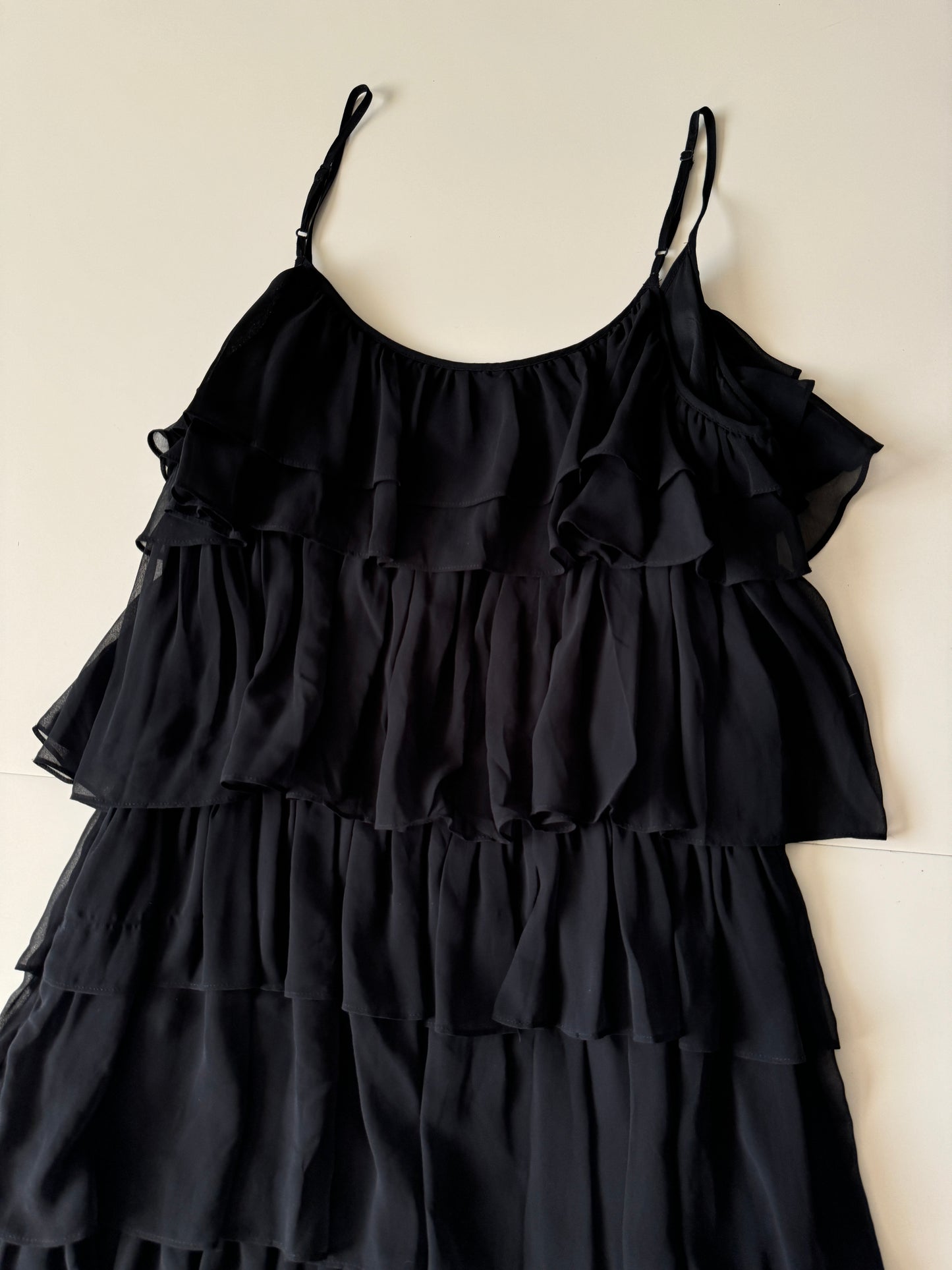 Vestido de holanes negro, Talla M, Mujer