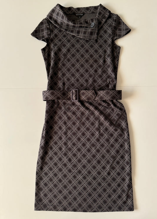Vestido cafe, corte retro, Talla S, Mujer