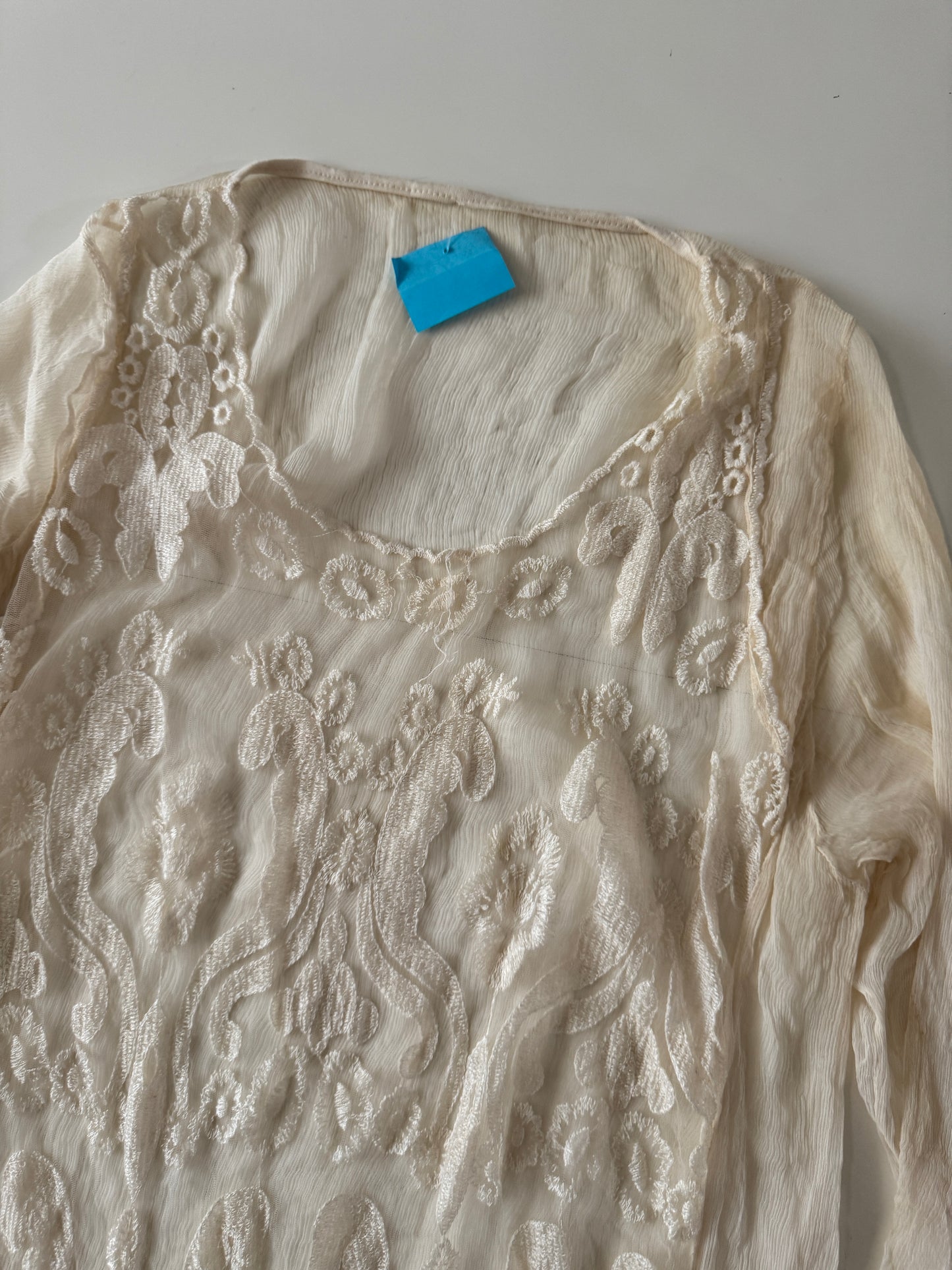 Blusa traslucida beige, Talla M-L, Mujer