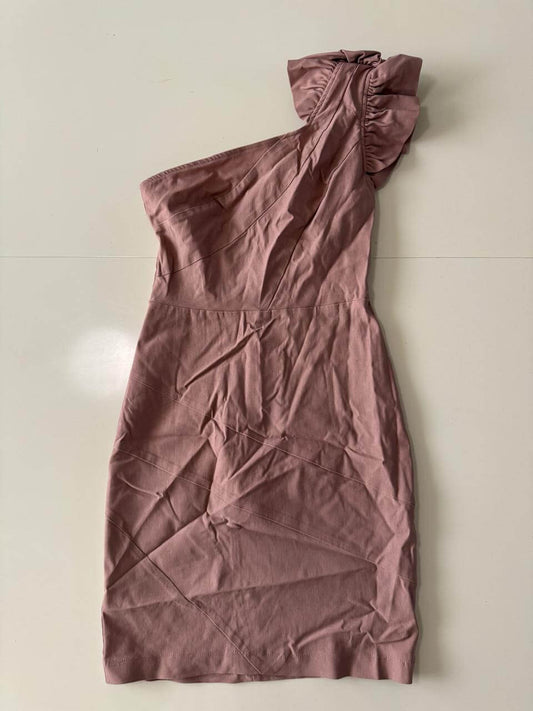 Vestido 1 hombro rosa, Talla M, Mujer