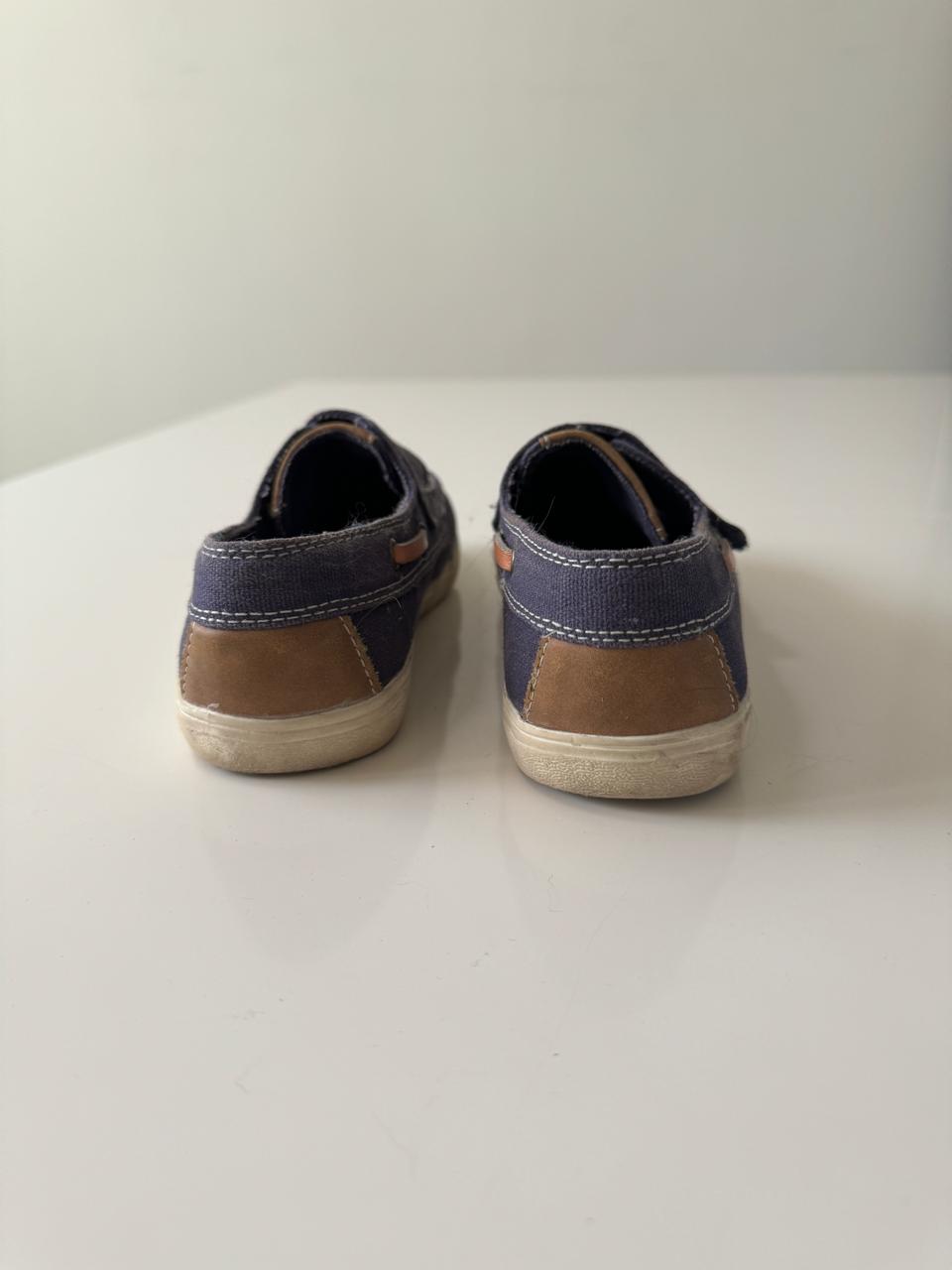 Tenis de mezclilla, Talla 2 Usa, Niño