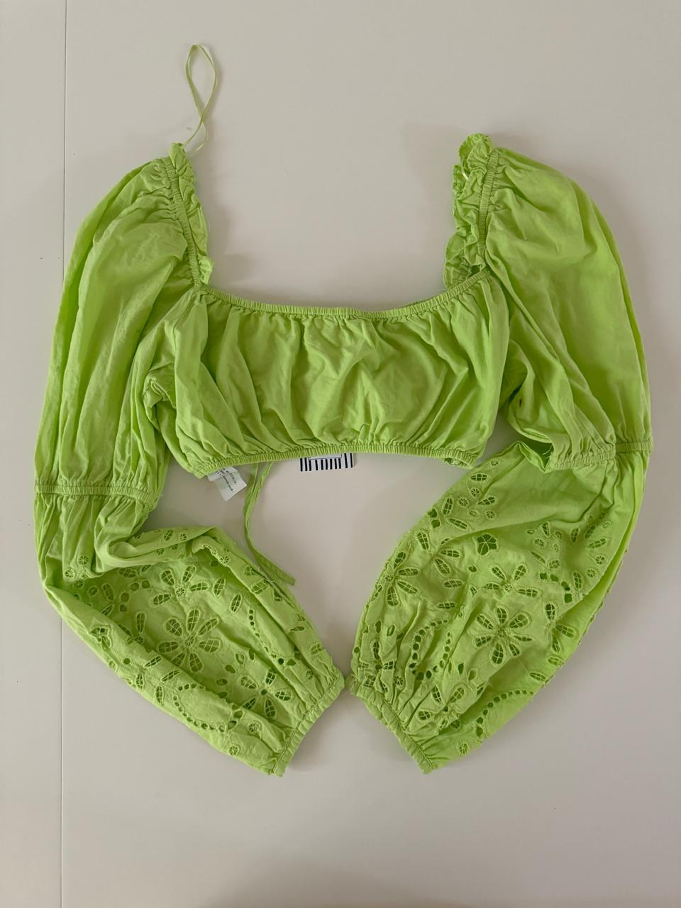 Crop top verde limon, Talla L, Mujer