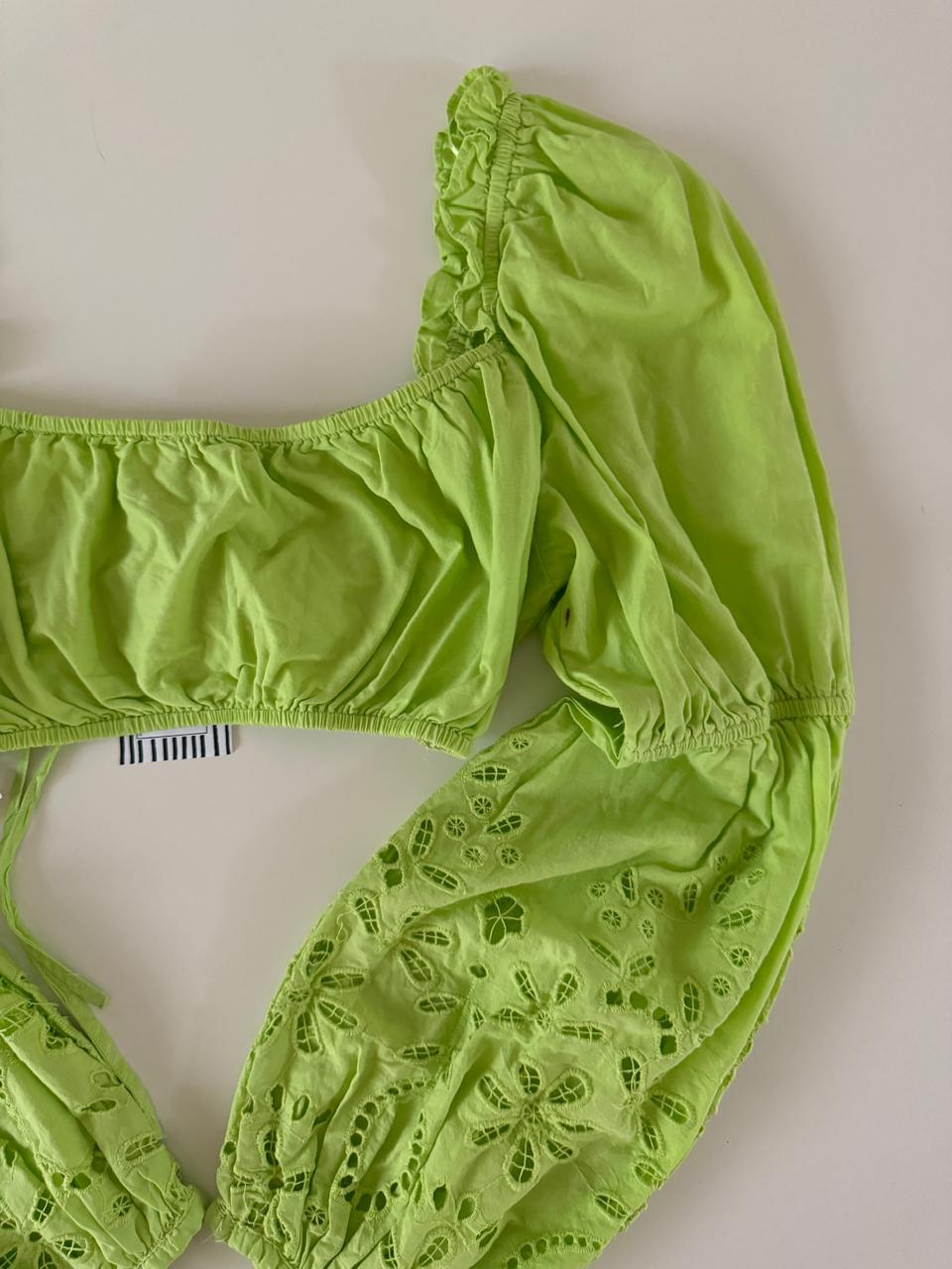 Crop top verde limon, Talla L, Mujer