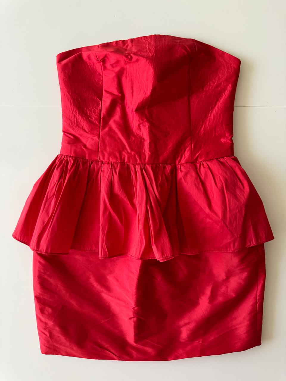 Vestido rojo con peepplum, Talla S, Mujer