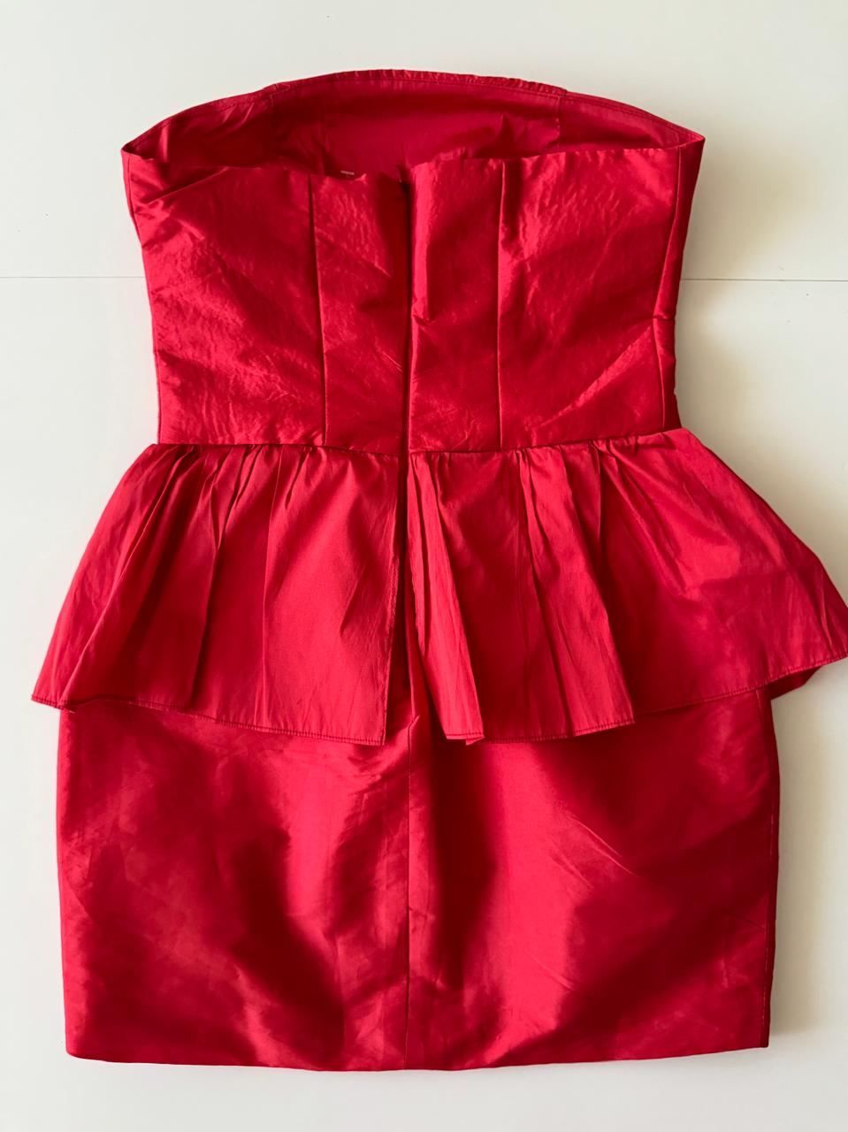 Vestido rojo con peepplum, Talla S, Mujer