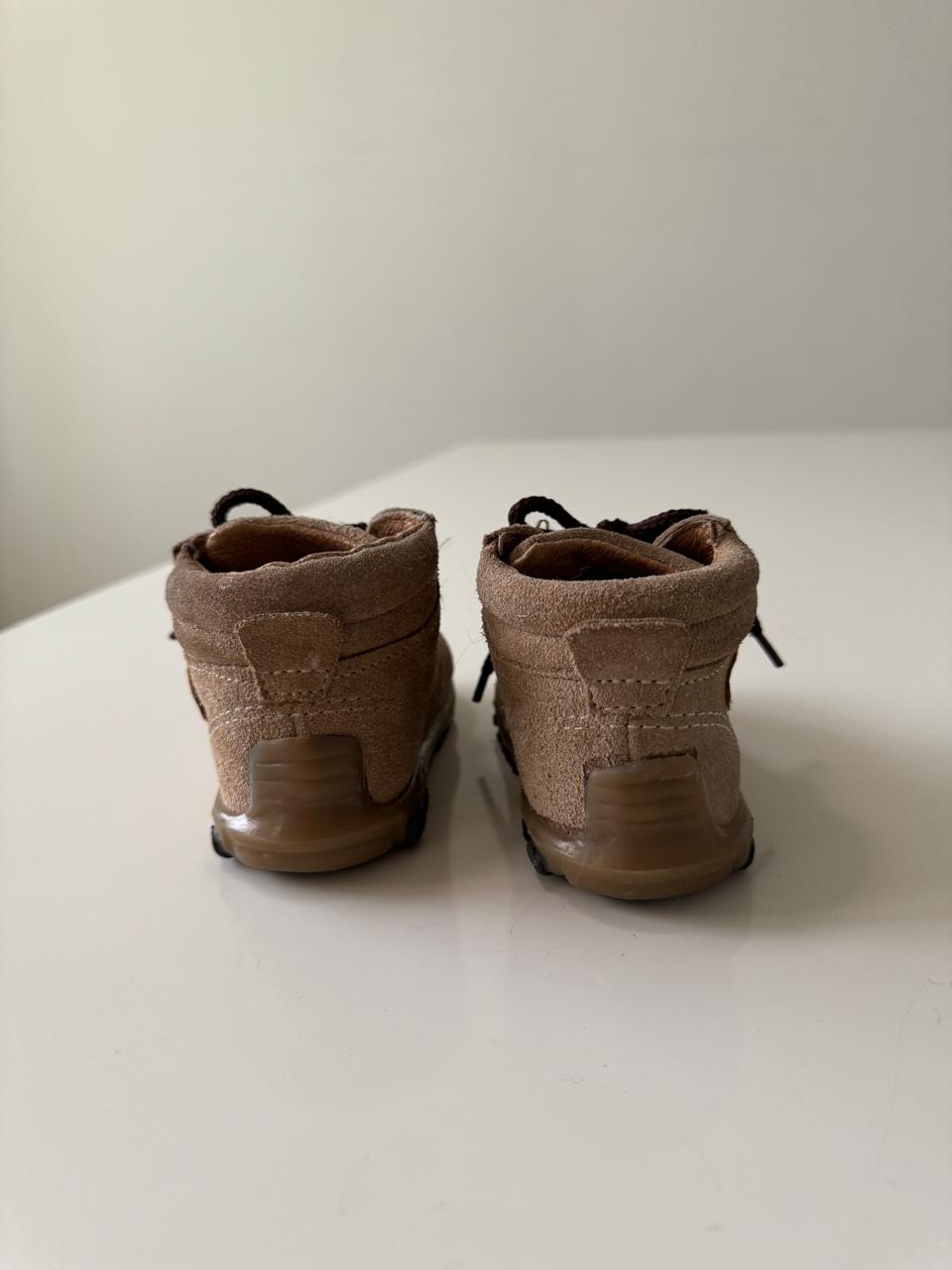 Botas beige, Talla 14cm, Niño