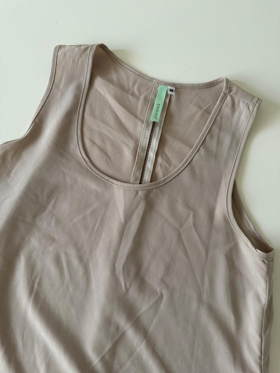 Blusa beige sin mangas, Talla M, Mujer