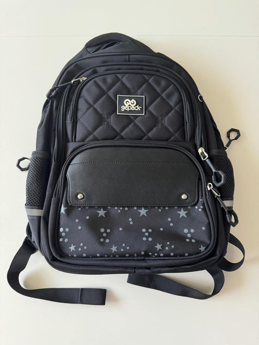 Mochila mediana negra