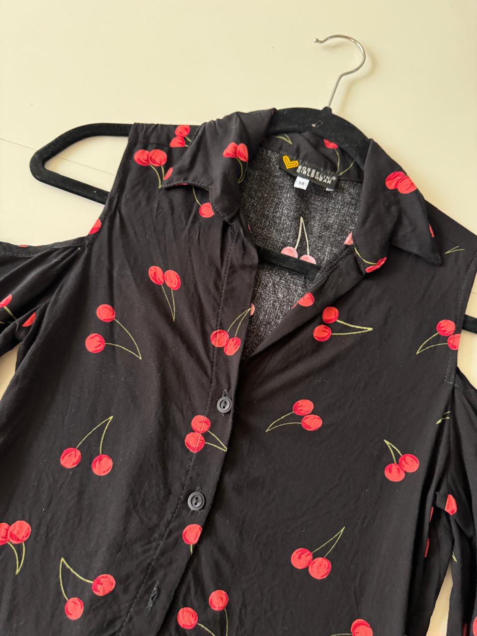 Camisa negra estampada cerezas, Talla XS Mujer, 14 Teen