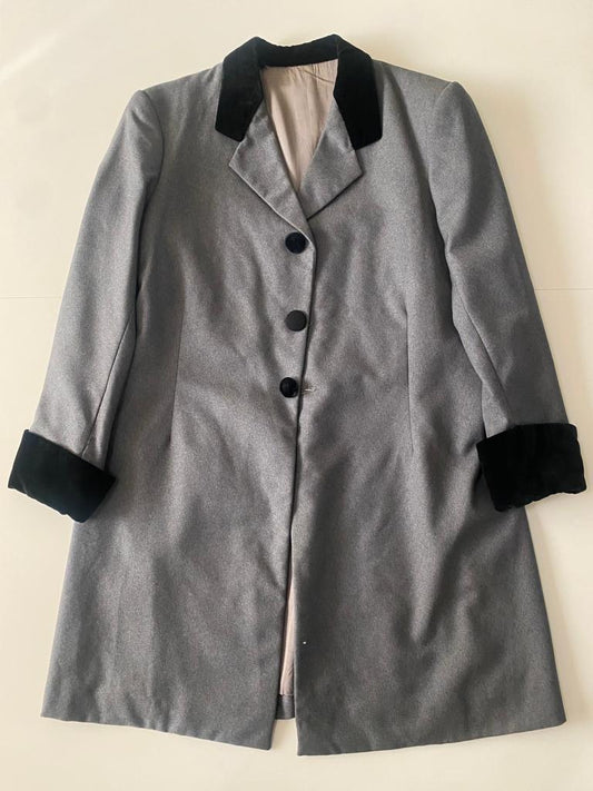 Solo RENTA Abrigo gris de epoca, Talla M/L, Hombre