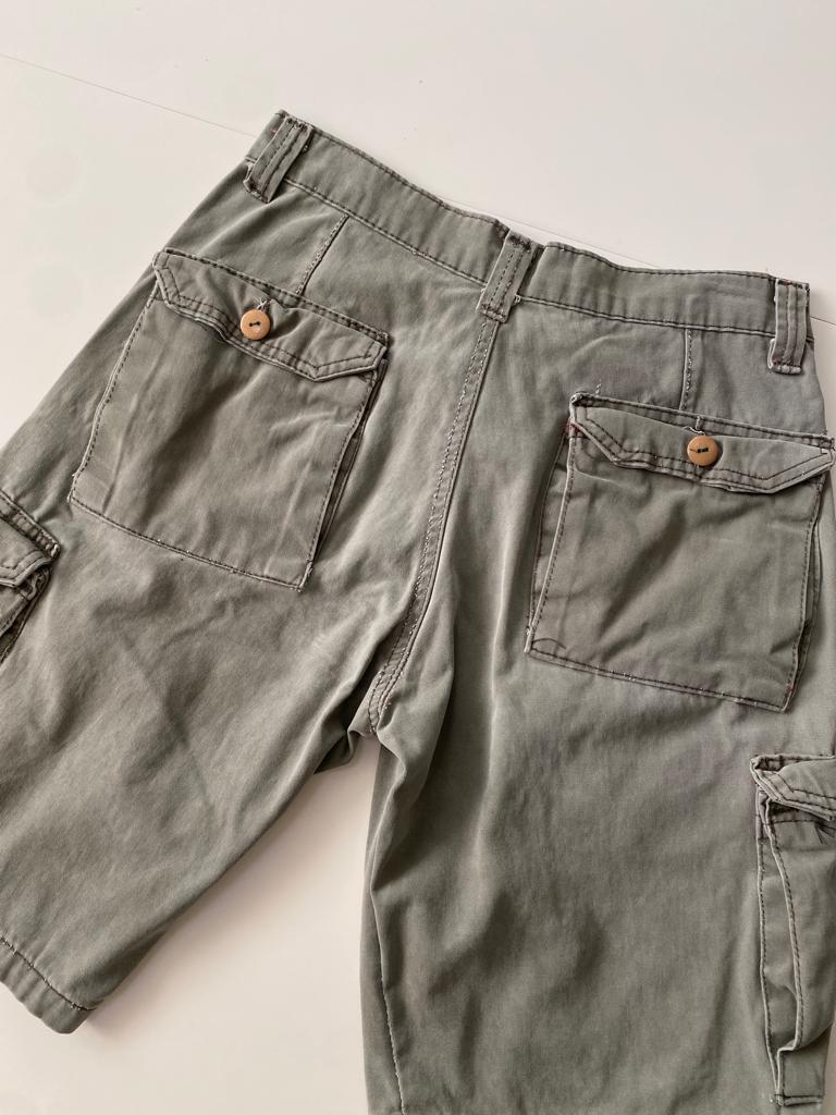 Shorts cargo verdes, Talla 30, Hombre