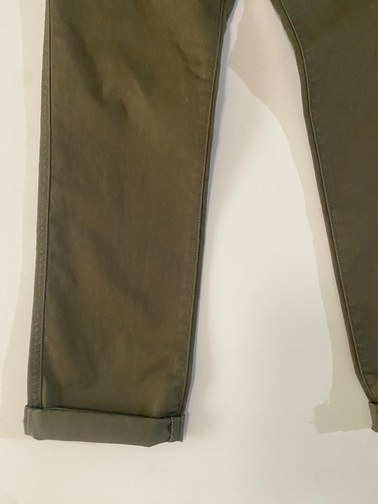 Pantalones verdes, Talla 28, Hombre