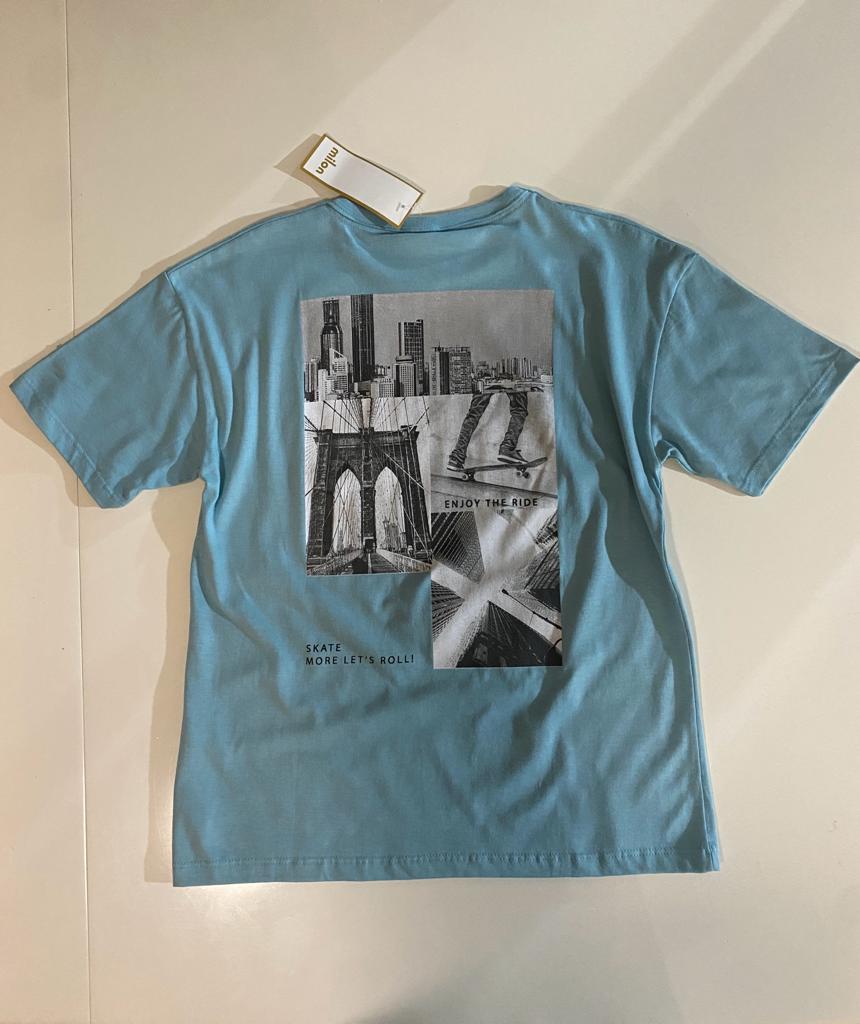 Playera celeste con graficos, Talla 12 años, Niño