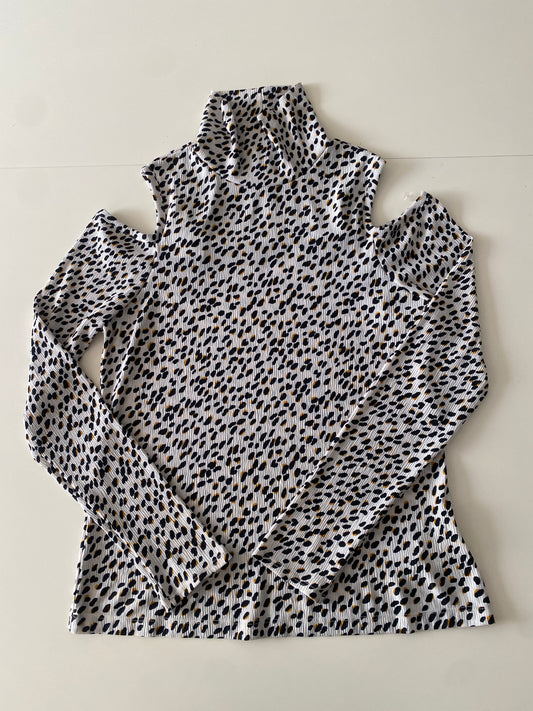 Blusa sin hombros, animal print, Talla M, Mujer